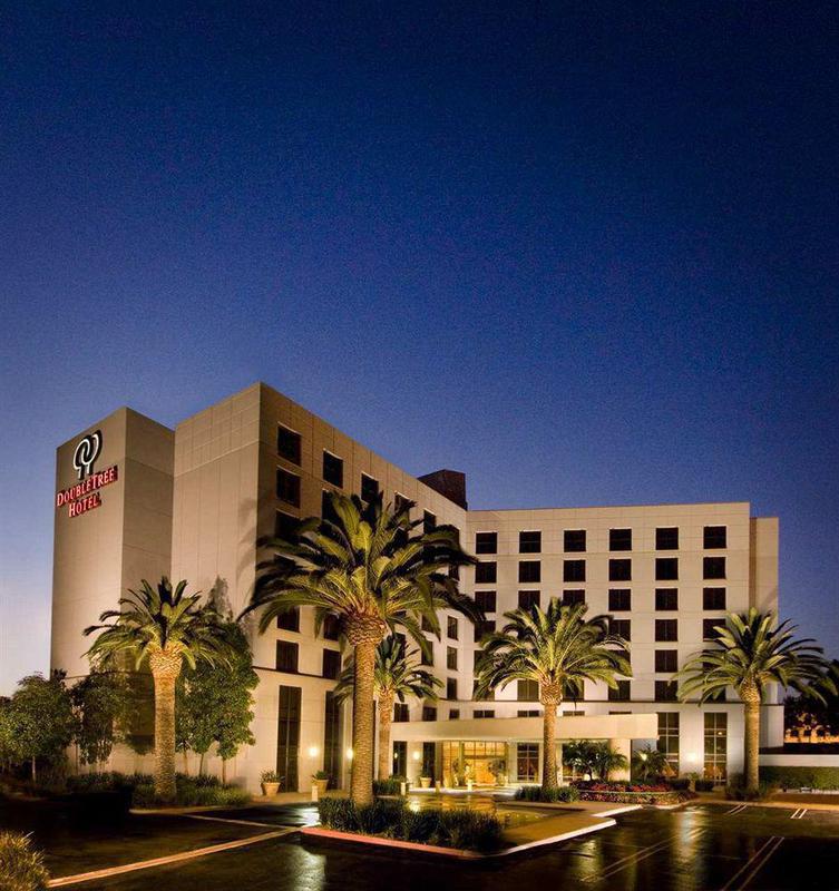 Doubletree By Hilton Irvine Spectrum Exteriör bild