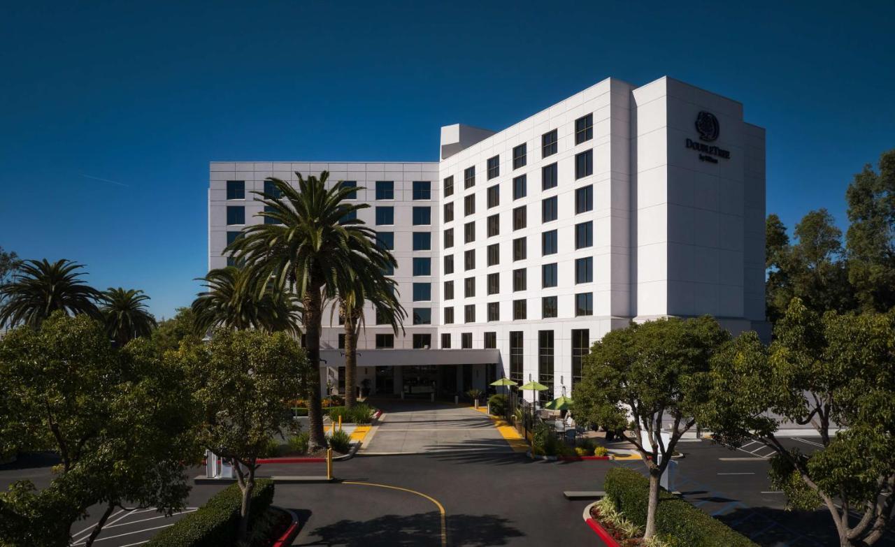 Doubletree By Hilton Irvine Spectrum Exteriör bild