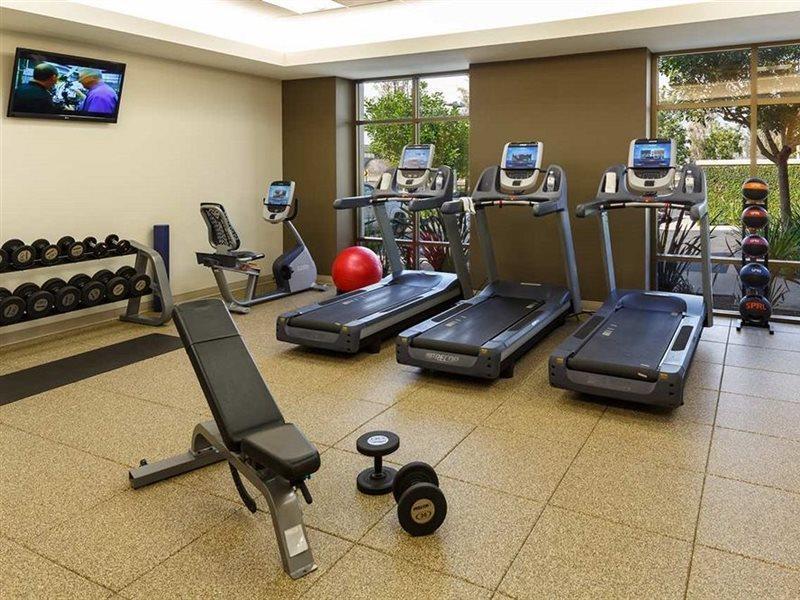 Doubletree By Hilton Irvine Spectrum Exteriör bild